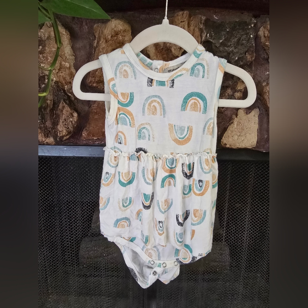 Spearmint Love Sleeveless Onesie Rainbow Print 6-12m